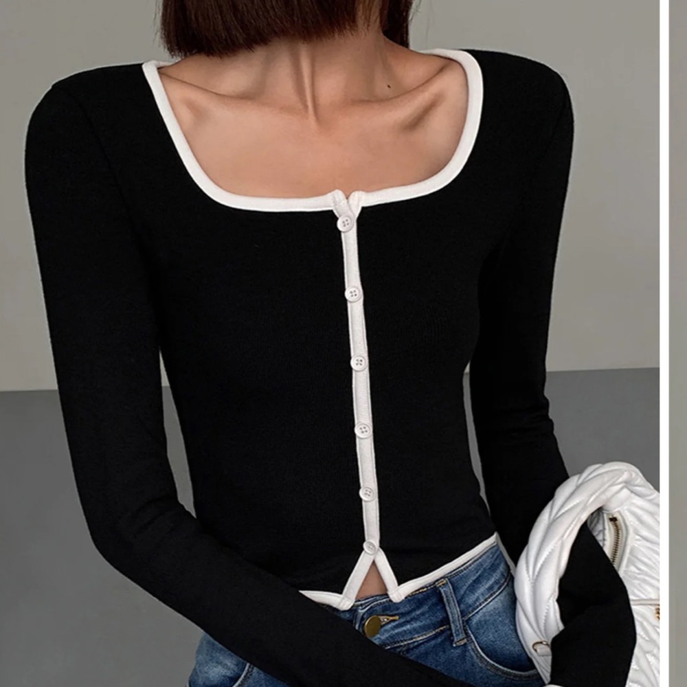 Commense Black and White Button-Up Top